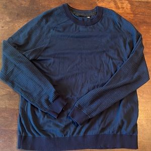 Ted Baker London Men’s size 6 ribbed sleeve crew neck blue and navy sweater